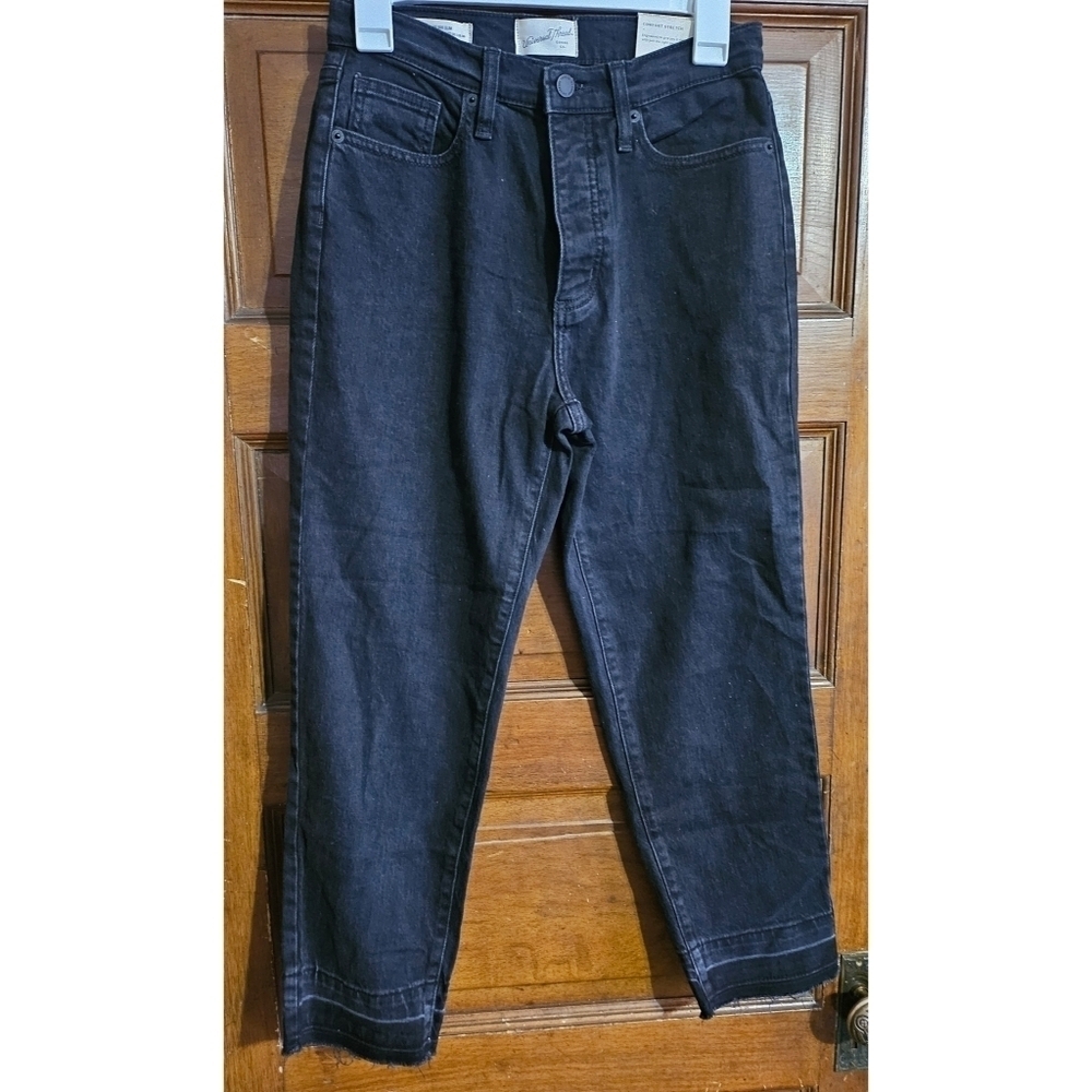 Universal Thread High Rise 90s Slim Jeans - Picture 3 of 14